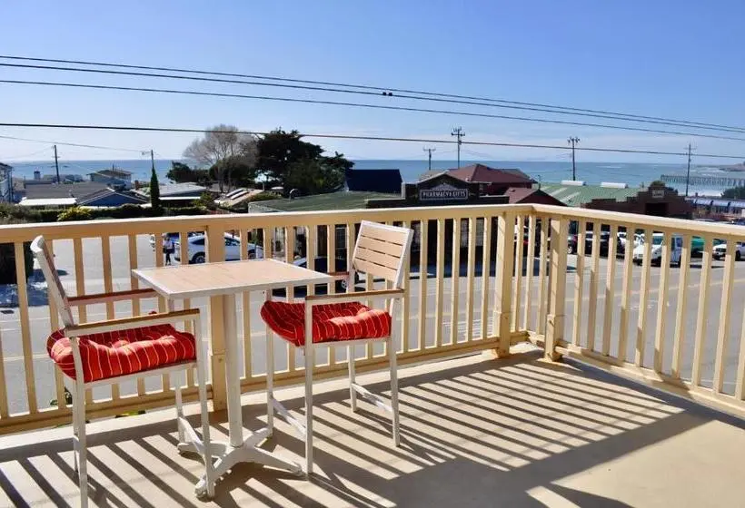 キングサイズベッドのスイートルーム, Cayucos Sunset Inn