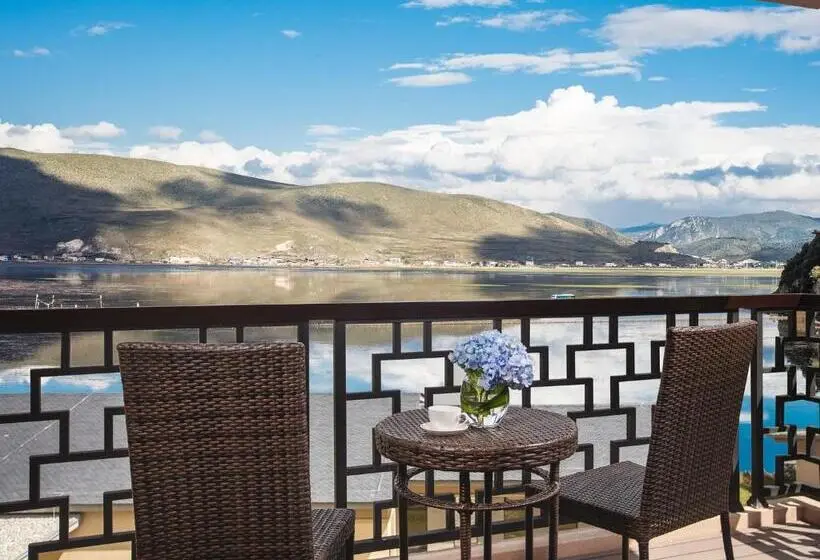 デラックスビラの１ベッドルーム, High Mountain Resort Shangri La