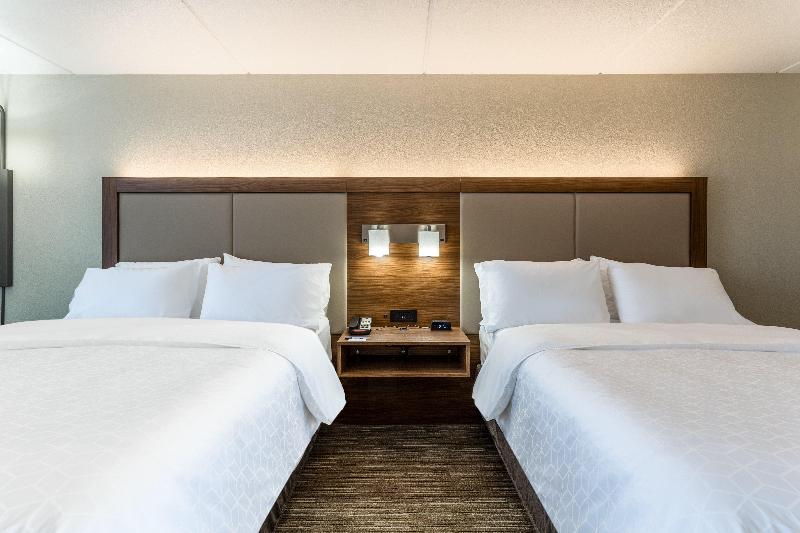 Suíte para Deficientes Físicos, Holiday Inn Express & Suites Cedar Falls   Waterloo, An Ihg
