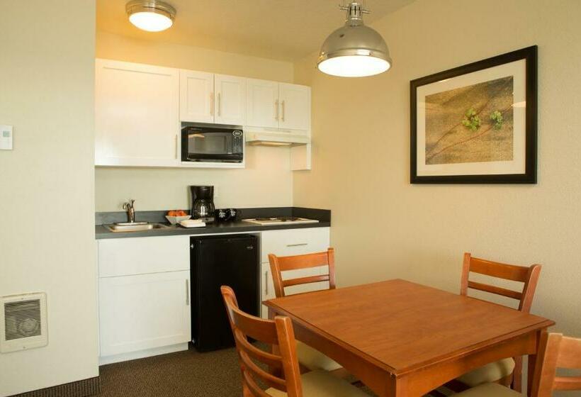 바다 전망 스위트, Pelican Shores Inn