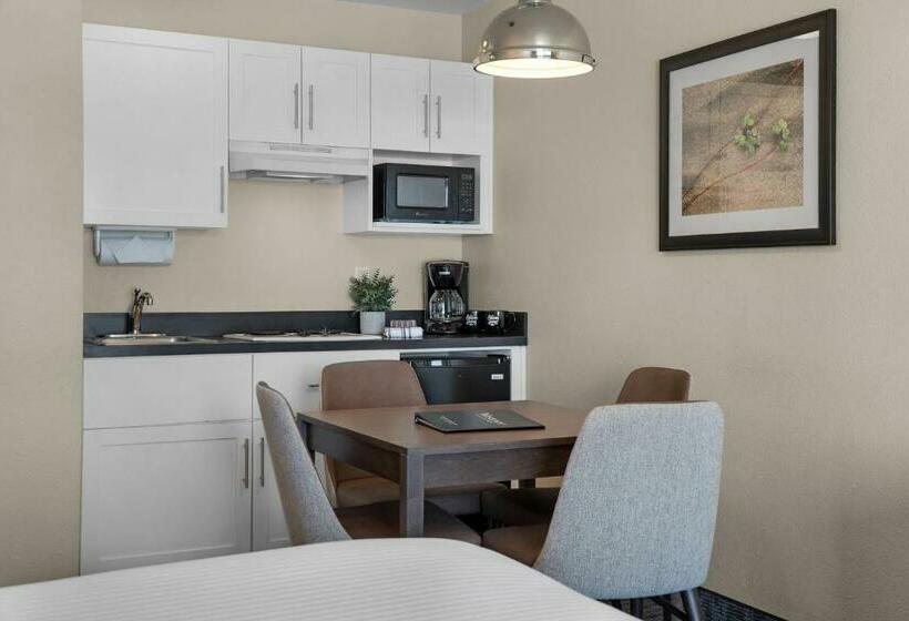 바다 전망 스위트, Pelican Shores Inn