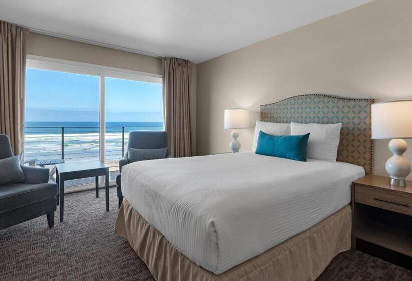 Люкс Вид на Море, Pelican Shores Inn