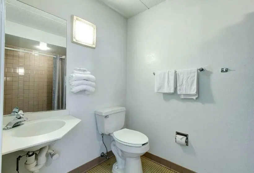 スタンダードルーム, Motel 6 Portland, Me