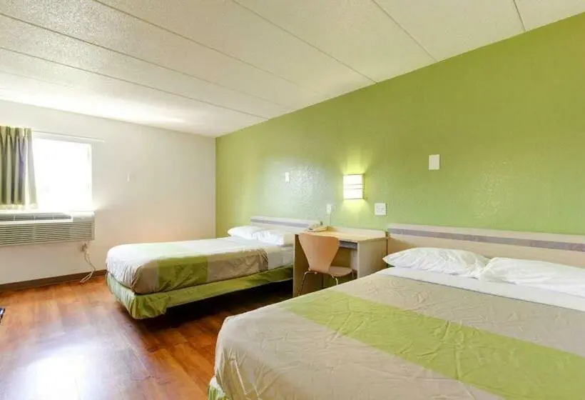 身障者適用スタンダードルーム, Motel 6 Portland, Me