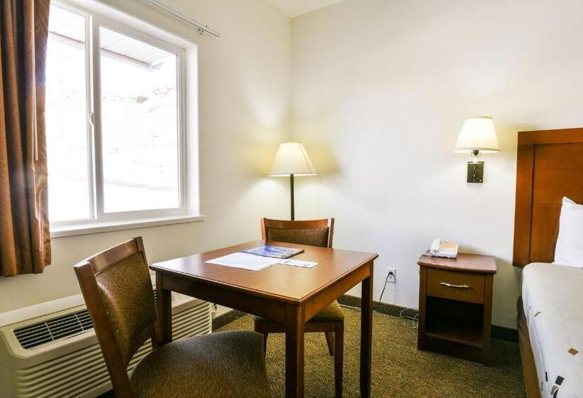 キングサイズベッドのデラックススイート, Adventure Inn Moab