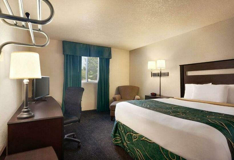 Номер Стандарт Адаптированный для Инвалидов, Travelodge By Wyndham Jefferson City