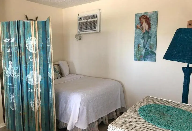 １ベッドルームアパートメント, The Buckingham Motel