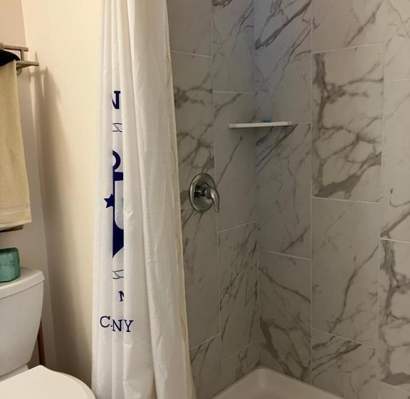 带大床的豪华间, The Buckingham Motel