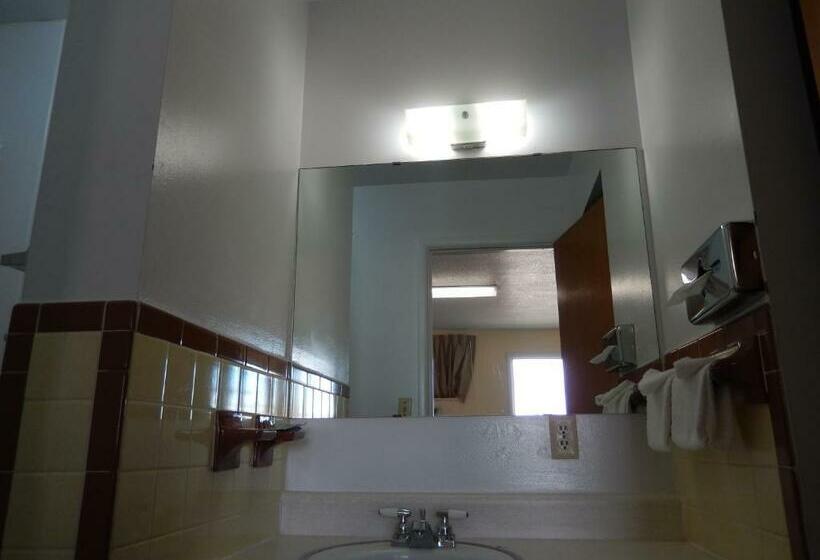 Стандартный Номер Кровать Кинг, Townsman Motel
