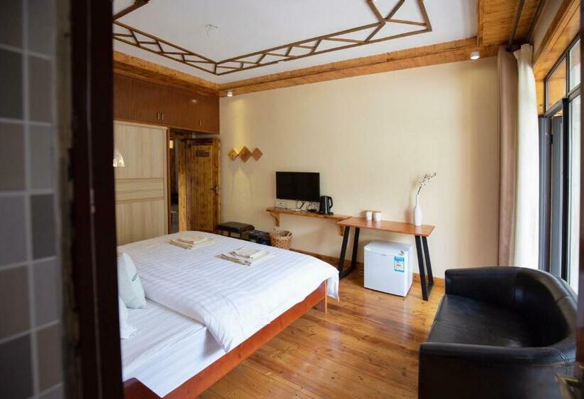 标准间带阳台, Moganshan Bamboo View Guesthouse