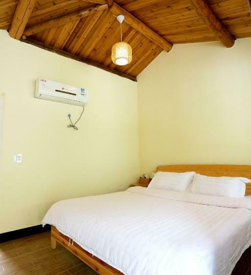 2 Bedroom Suite with Balcony, Moganshan Bamboo View Guesthouse