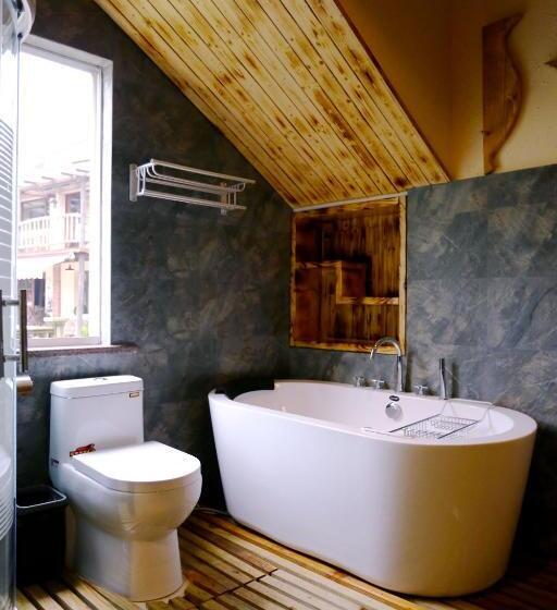 Superior suite mountain view, Moganshan Bamboo View Guesthouse