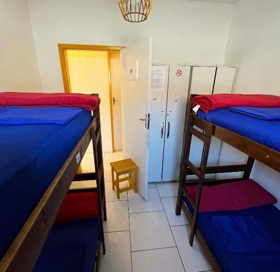 공동 객실, Hostel Casa Da Ana