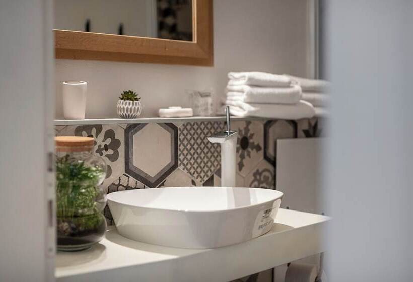 اتاق لوکس, Clouds Boutique Guesthouse