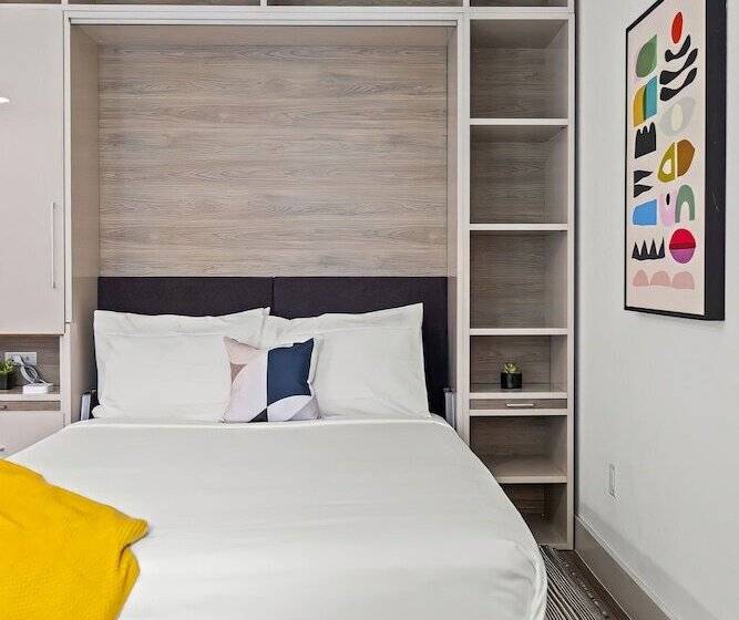 استودیوی استاندارد, Placemakr Downtown Austin