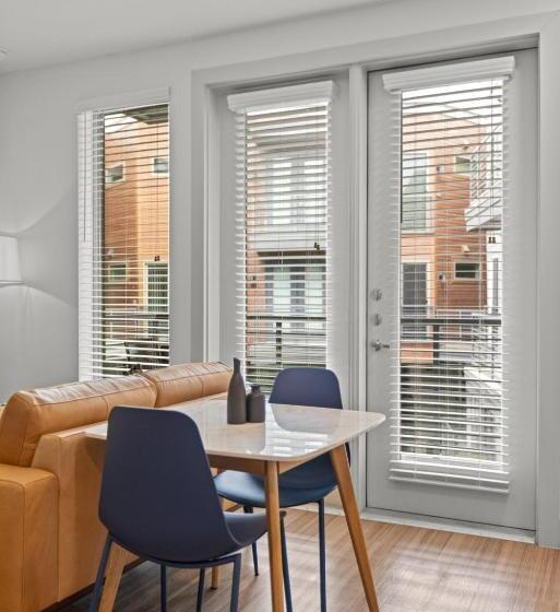 استودیوی استاندارد, Placemakr Downtown Austin