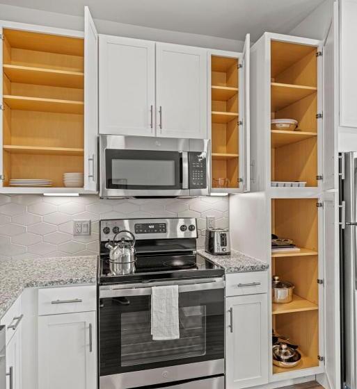 דירת חדר, Placemakr Downtown Austin