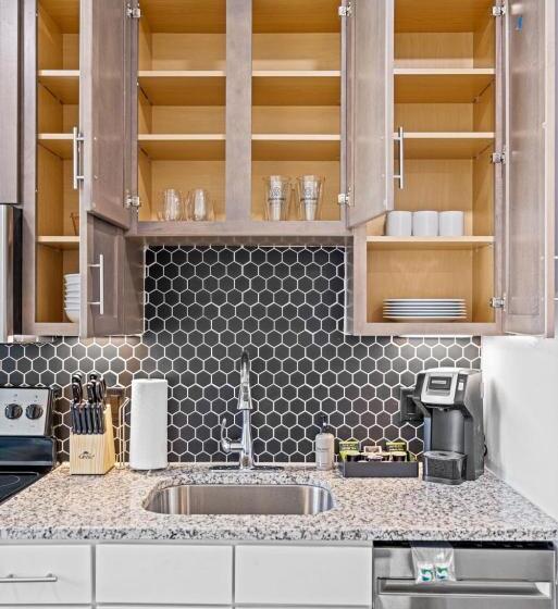 آپارتمان سوپریور 2 خوابه, Placemakr Downtown Austin