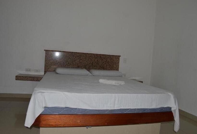 اتاق استاندارد, Tiburon