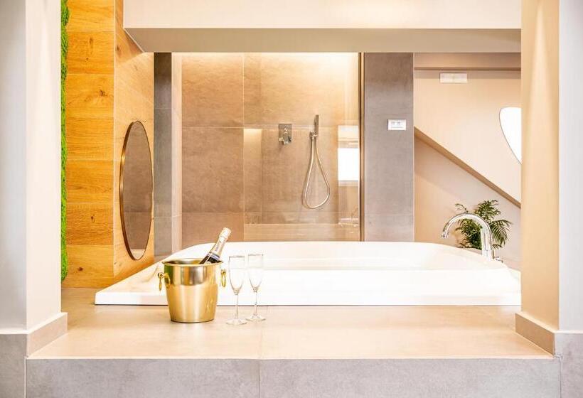 חדר סטנדרט עם מיטת קינג, Cinquanta Sfumature Luxury Suites