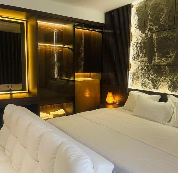 اتاق استاندارد با تخت بزرگ, Tòa Nhà Ibiza, Khu Nghỉ Dưỡng Flamingo Hải Tiến, Hoàng Trường, Hoằng Hóa, Thanh Hóa