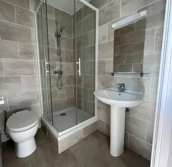 اتاق استاندارد با بالکن, Hôtel Du Colombier Rennes Centre Gare