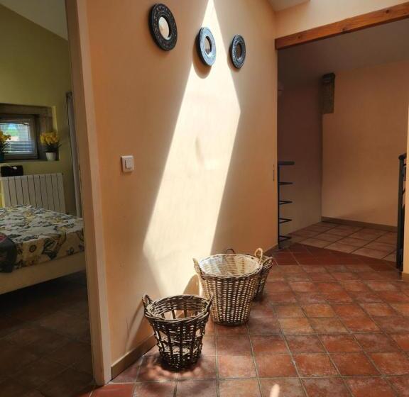 חדר סטנדרט, La Croisade