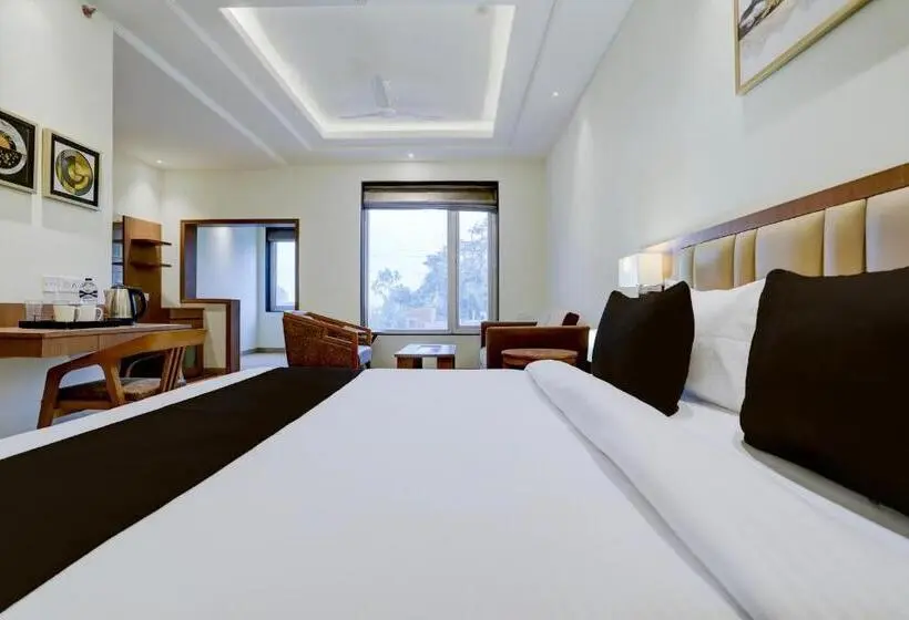 デラックストリプルルーム, Shravasti Buddha Residency