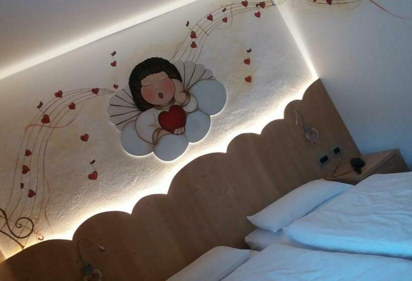 스탠다드 룸, Aida