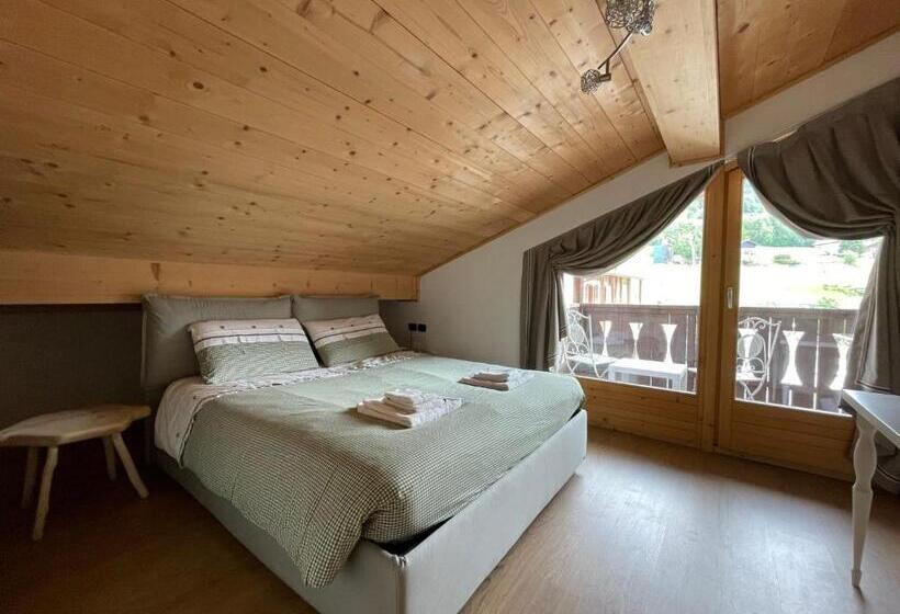 اتاق استاندارد با چشم‌انداز کوهستان, Ambassador Rooms In Bormio, Solo Camera Senza Colazione