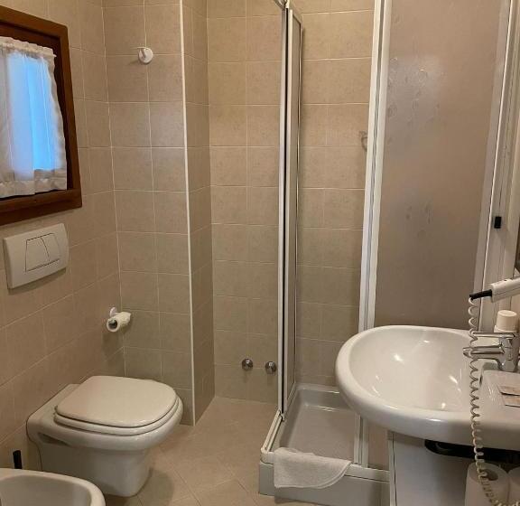 اتاق استاندارد, Ambassador Rooms In Bormio, Solo Camera Senza Colazione