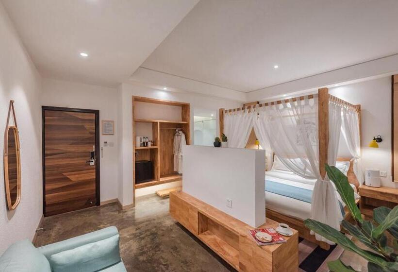 Люкс Повышенной Комфортности, Shang Shan Ruo Shui 大理上山若水客栈