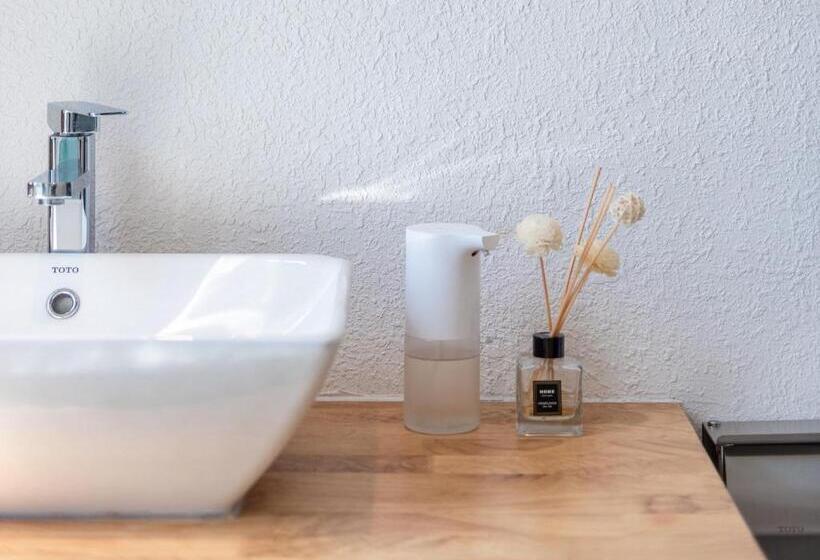 اتاق لوکس, Shang Shan Ruo Shui 大理上山若水客栈