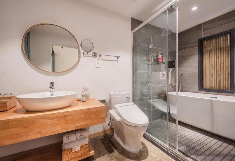 디럭스 룸, Shang Shan Ruo Shui 大理上山若水客栈