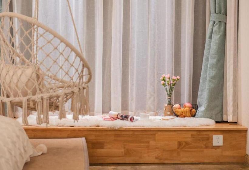 Номер Deluxe, Shang Shan Ruo Shui 大理上山若水客栈