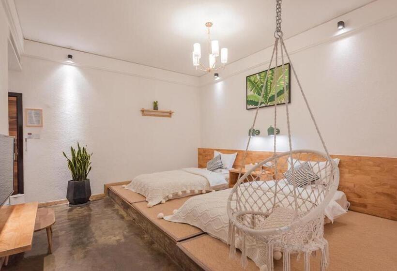 디럭스 룸, Shang Shan Ruo Shui 大理上山若水客栈