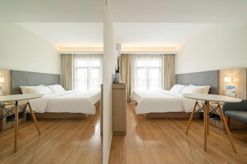 Quarto Superior, Hanting Shanghai Pusan Road Metro Station