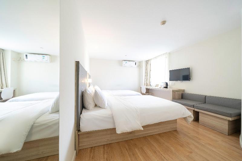 Quarto Estandar, Hanting Shanghai Pusan Road Metro Station