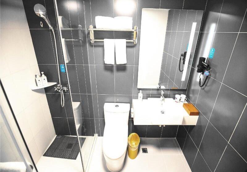 Camera Superiore, Hanting  Xinxiang Pingyuan Road