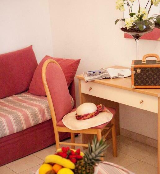 Номер Стандарт Трехместный, Tirreno