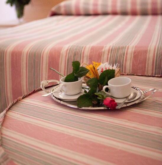 Четырехместный Номер Стандарт, Tirreno