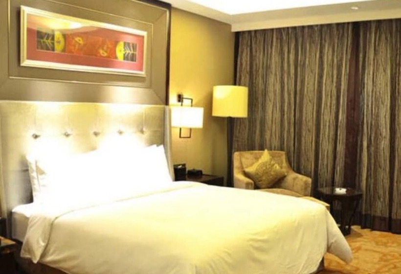 חדר סופריור, Tanglong International