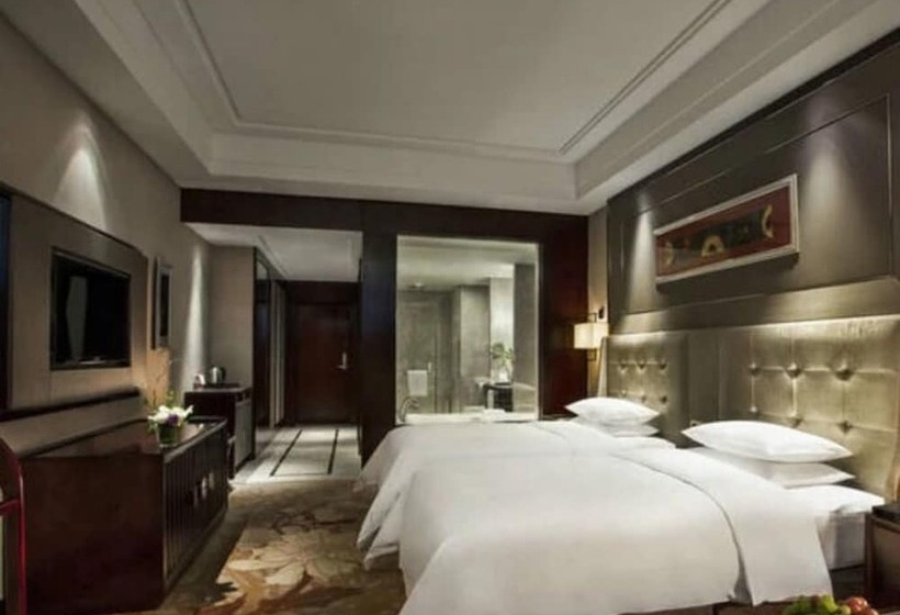 חדר דלוקס, Tanglong International