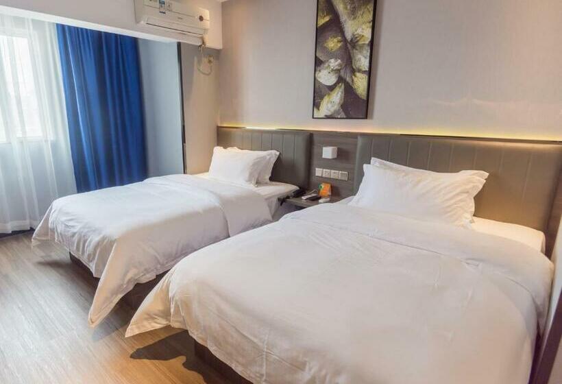 Номер Superior, 7days Premium Zhongshan Tanzhou Town Market Central Branch