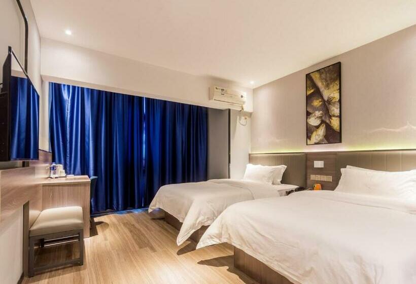 Номер Стандарт Двуспальная Кровать, 7days Premium Zhongshan Tanzhou Town Market Central Branch