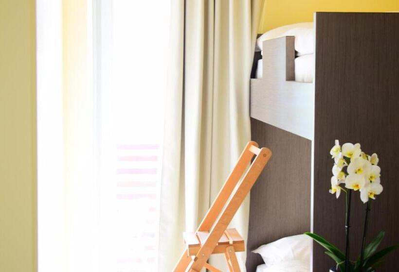 דירת דלוקס 2 חדרי שינה, Kube