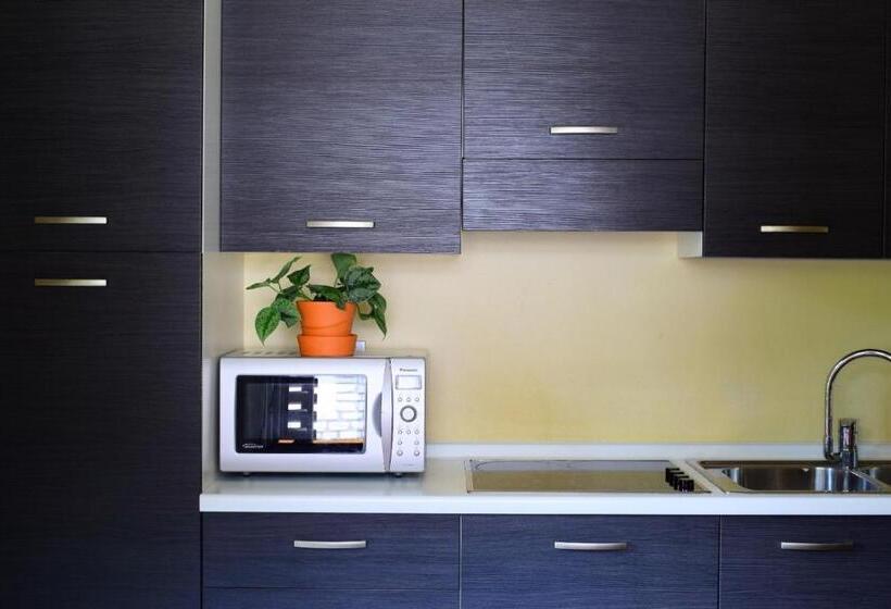 דירת דלוקס 2 חדרי שינה, Kube