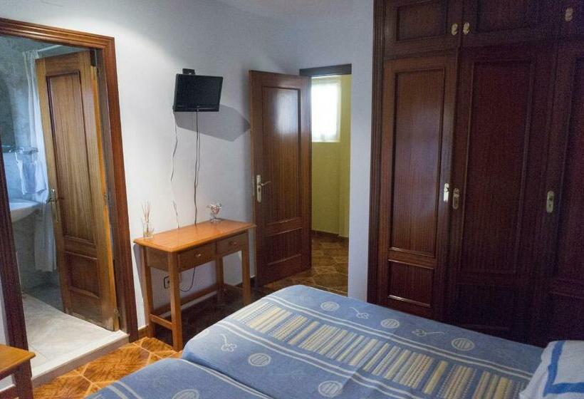 اتاق استاندارد با بالکن, San Pedro