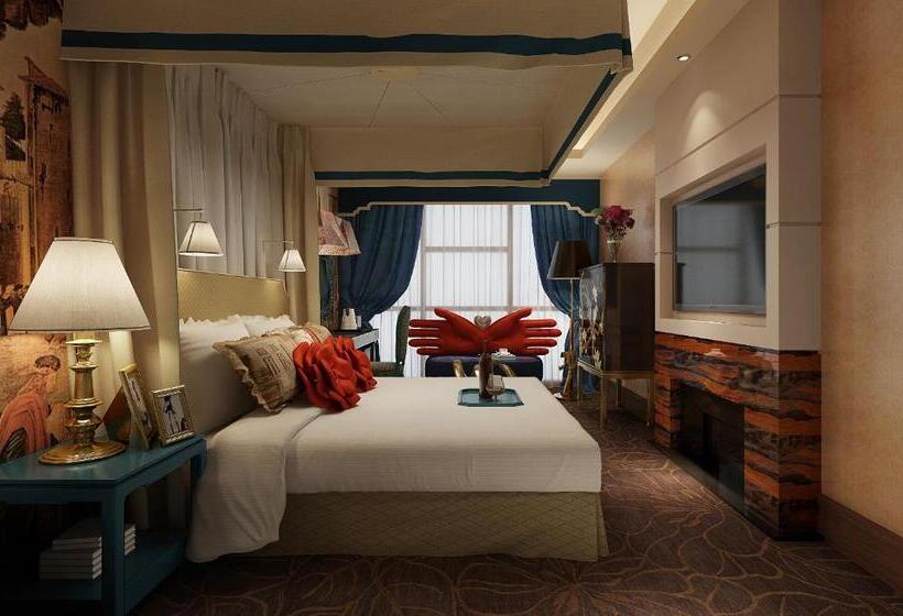 ファミリールーム, Wisdom Boutique