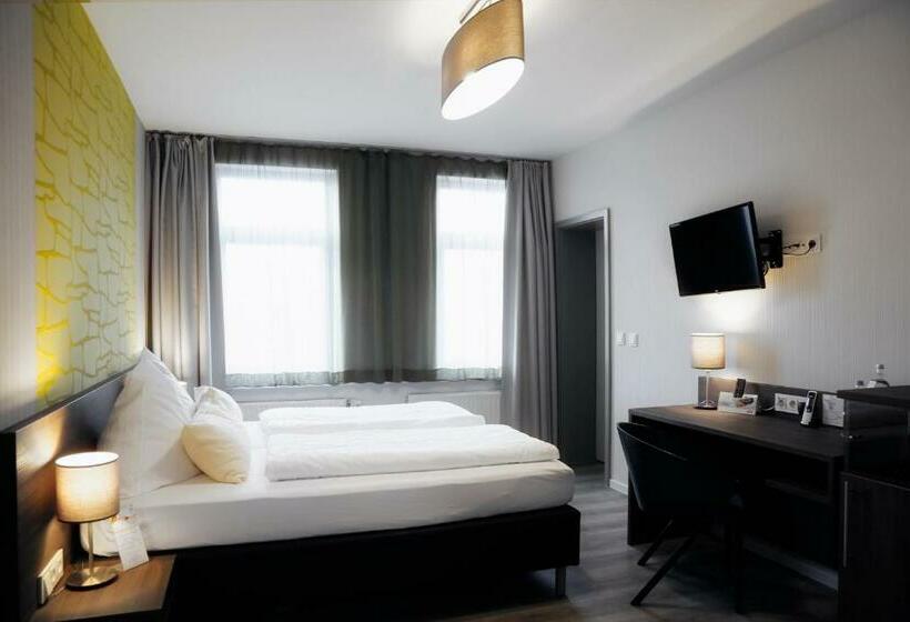 Номер Стандарт, Konsumhotel Am Park Nebenhaus Vom Konsum Berghotel Oberhof